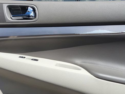 Used 2011 INFINITI G37 x Sedan w/ Premium Pkg AWD/4WD image 19