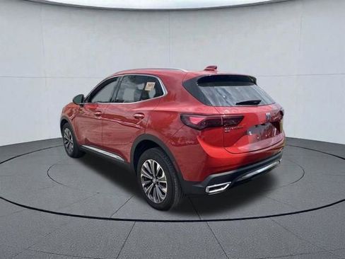 Used 2025 Buick Envision Preferred AWD/4WD image 6