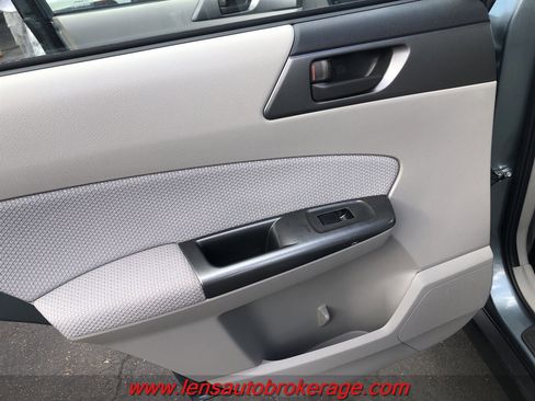 Used 2013 Subaru Forester 2.5X w/ Alloy Wheel Pkg image 15