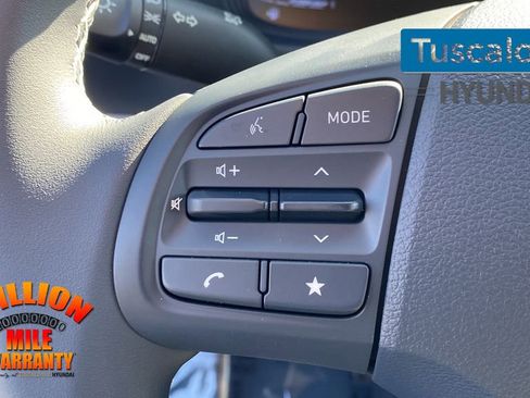 New 2026 Hyundai Venue SEL image 18