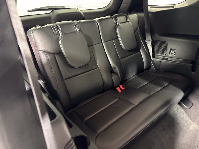Used 2020 Ford Explorer Limited AWD/4WD image 17