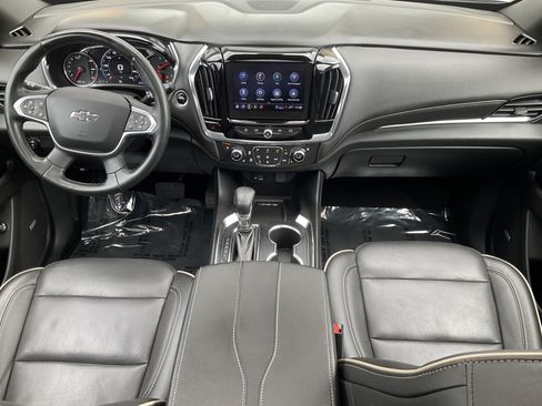 Used 2023 Chevrolet Traverse Premier w/ Redline Edition AWD/4WD image 29