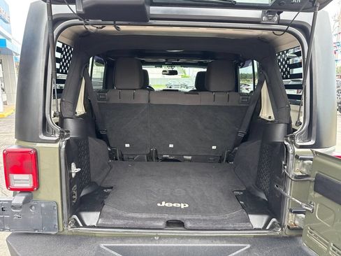 Used 2015 Jeep Wrangler Unlimited Sport w/ Quick Order Package 24S AWD/4WD image 6