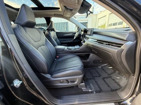 Used 2023 INFINITI QX60 Luxe w/ Cargo Package AWD/4WD image 28