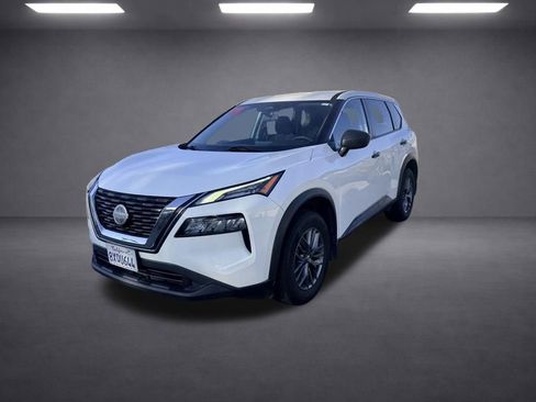 Used 2021 Nissan Rogue S FWD image 15