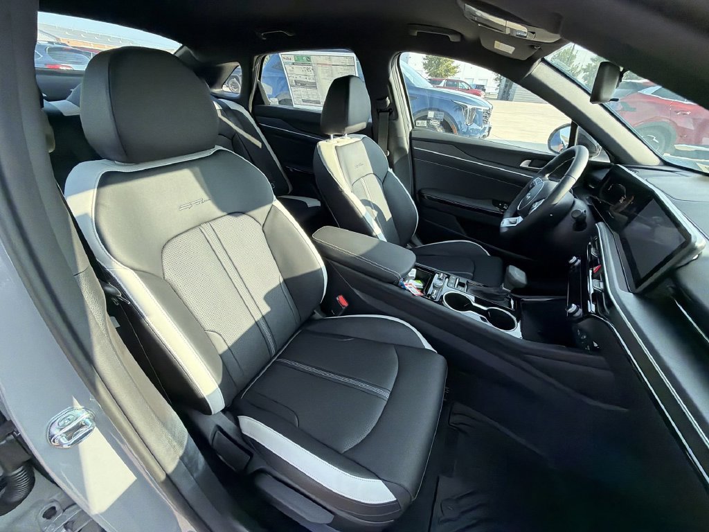 New 2026 Kia K5 GT-Line FWD image 27