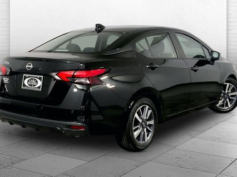 Used 2025 Nissan Versa SV FWD image 13