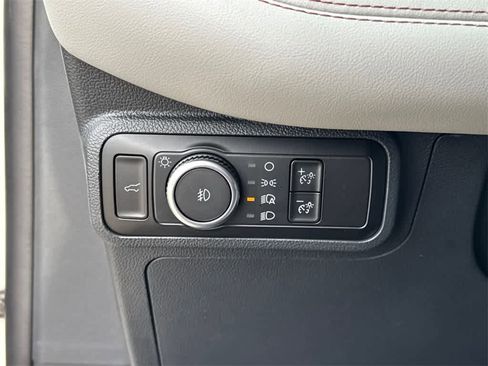 New 2026 Ford Explorer Active w/ Active Comfort Package image 34