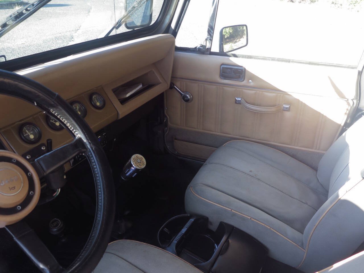 Used 1988 Jeep Wrangler Sahara AWD/4WD image 18