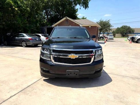 Used 2017 Chevrolet Suburban LT w/ Max Trailering Package image 5