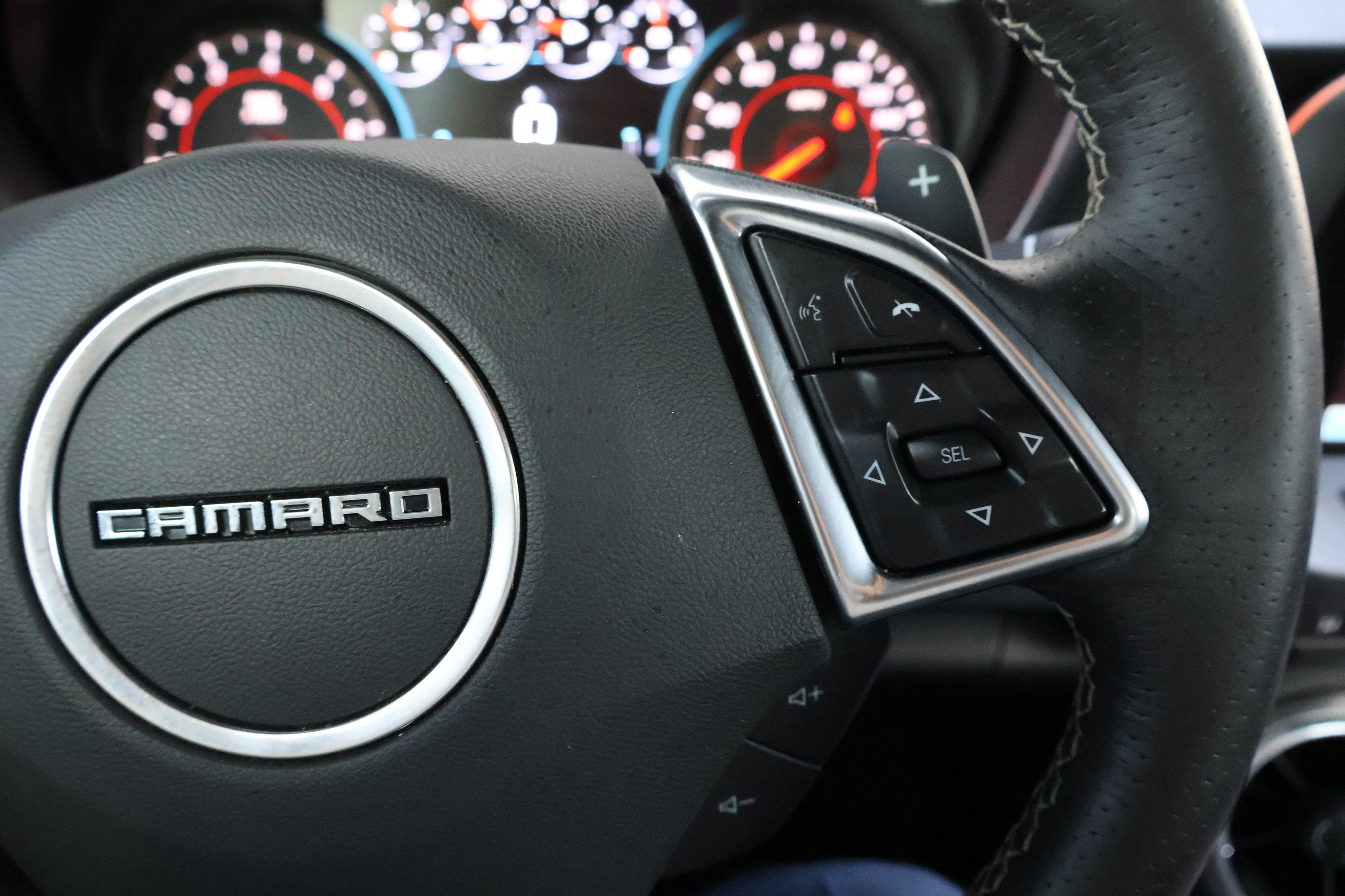 Used 2016 Chevrolet Camaro SS RWD image 24