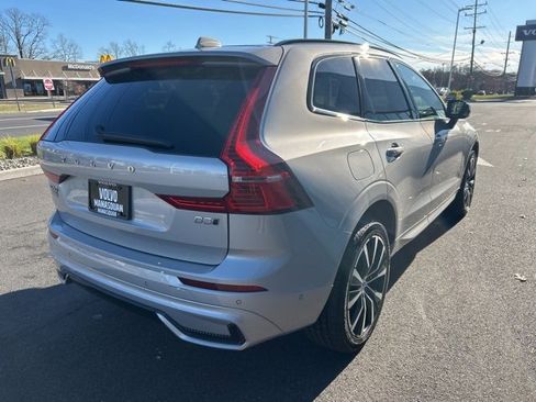 Certified 2025 Volvo XC60 B5 Plus image 5