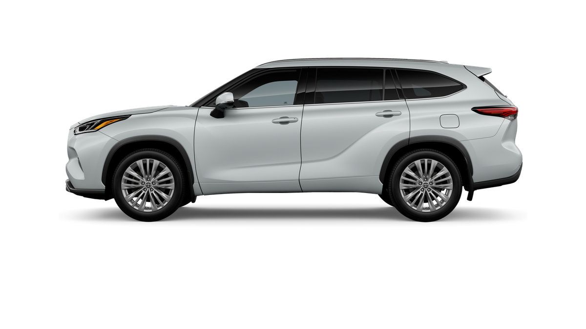 New 2026 Toyota Highlander Platinum AWD/4WD image 6