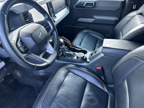 Used 2023 Ford Bronco Badlands AWD/4WD image 10
