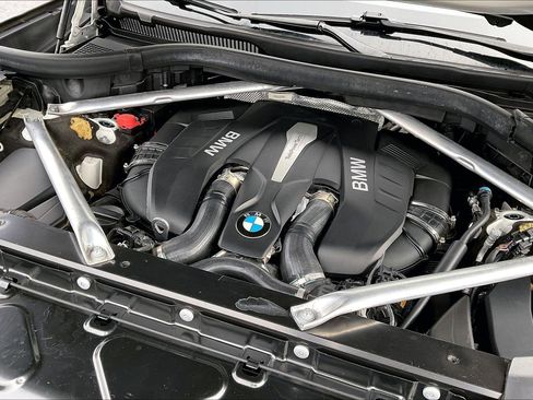 Used 2019 BMW X7 xDrive50i w/ Premium Package image 31