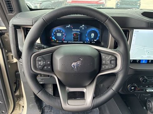 New 2025 Ford Bronco Outer Banks image 29