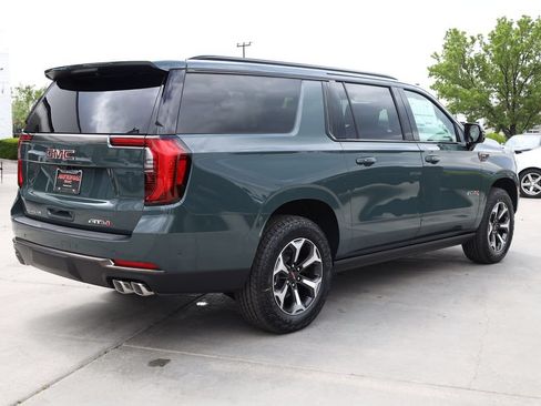 New 2026 GMC Yukon XL AT4 Ultimate AWD/4WD image 6