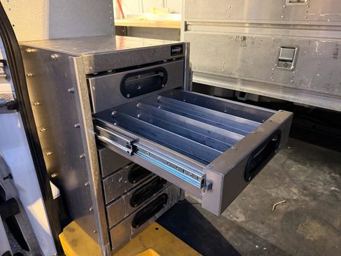 Used 2018 Ford Transit 250 148 Low Roof image 16