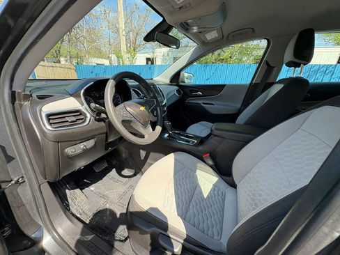 Used 2019 Chevrolet Equinox LS image 16