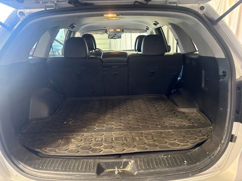 Used 2015 Kia Sorento LX AWD/4WD image 16