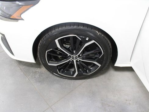 Used 2024 Nissan Altima 2.5 SR image 51