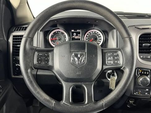 Used 2017 RAM 1500 Express AWD/4WD image 13