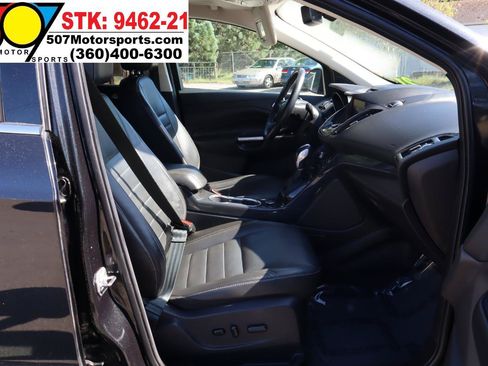 Used 2015 Ford Escape Titanium w/ Equipment Group 301A AWD/4WD image 20