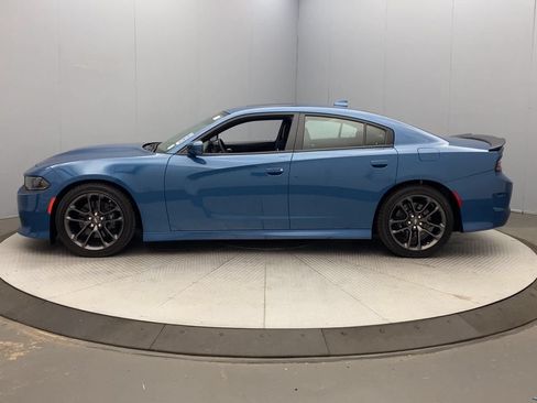 Used 2022 Dodge Charger Scat Pack w/ Plus Group RWD image 2