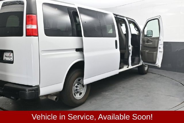 Used 2024 Chevrolet Express 3500 LS RWD image 44