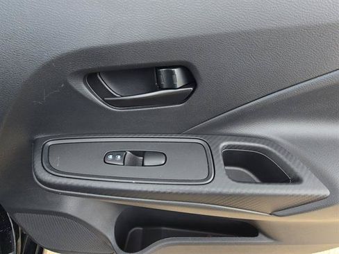 Used 2024 Nissan Versa S w/ Trunk Package FWD image 16