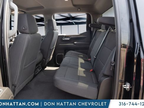 Used 2024 Chevrolet Silverado 1500 RST w/ Redline Edition AWD/4WD image 17