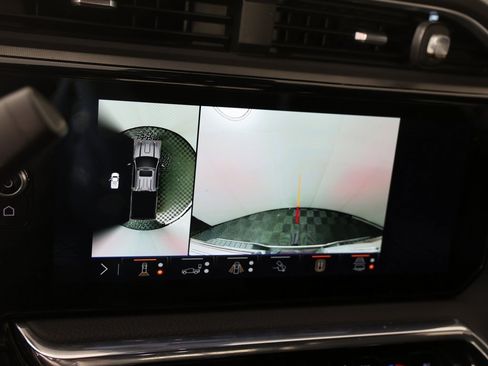 Used 2024 GMC Sierra 2500 Denali w/ Denali Reserve Package image 11