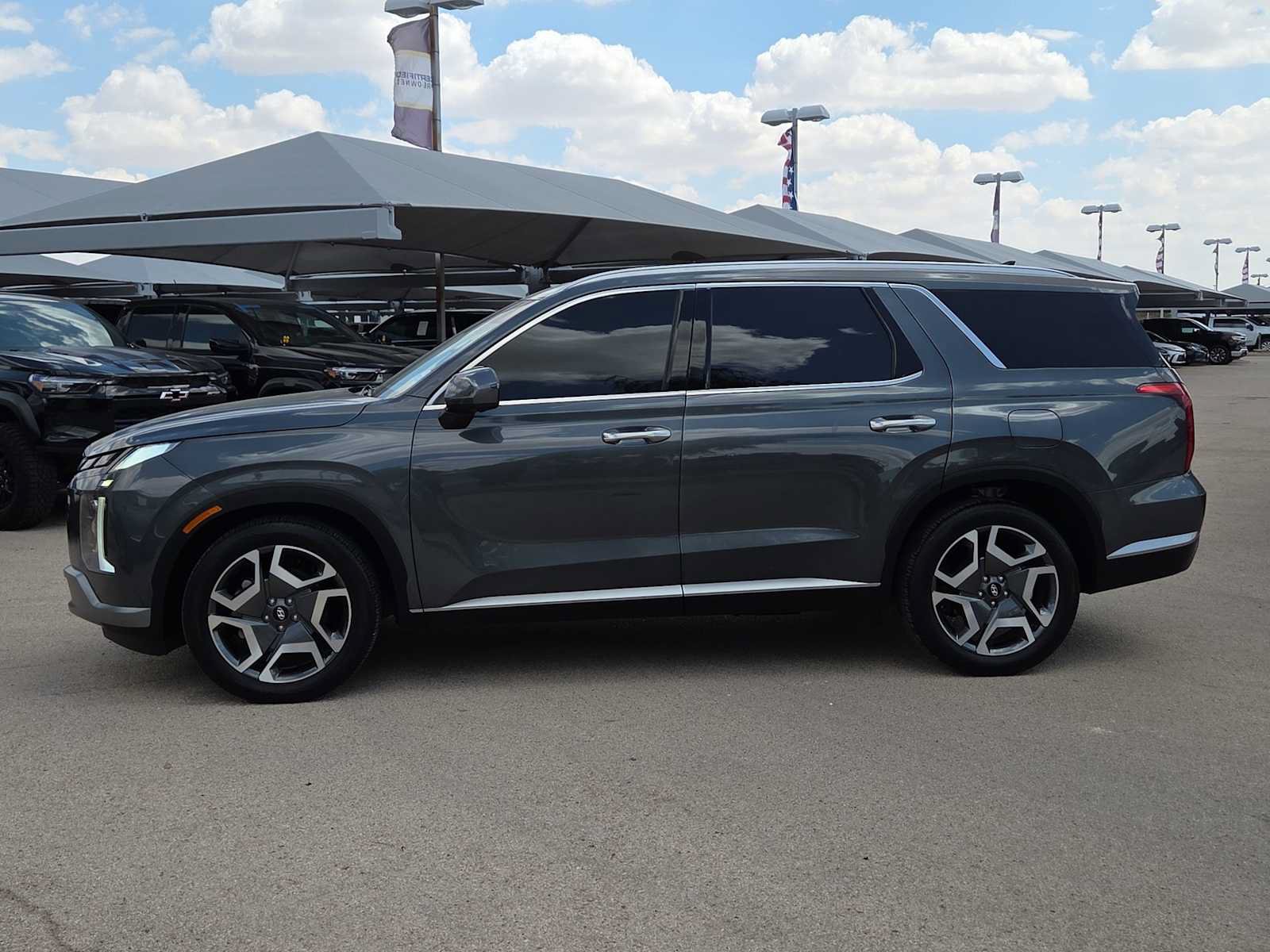 Used 2025 Hyundai Palisade SEL AWD/4WD image 5