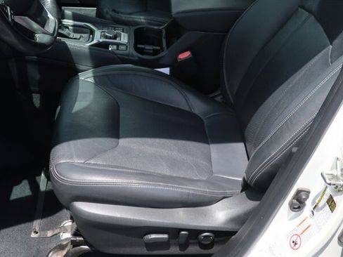 Used 2019 Subaru Forester Touring AWD/4WD image 12