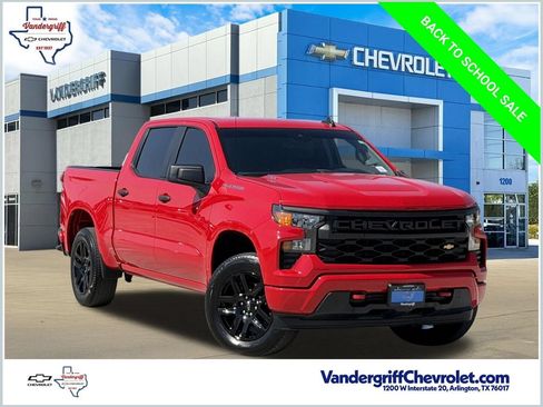 Used 2025 Chevrolet Silverado 1500 Custom RWD image 1