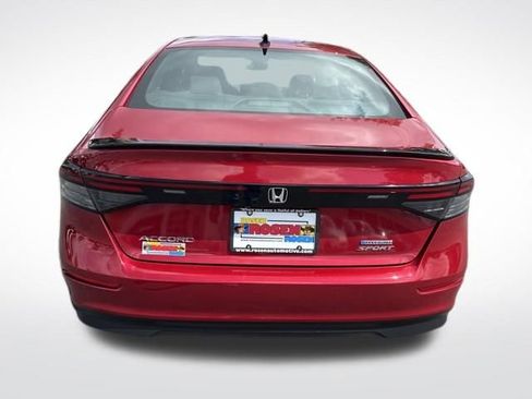 Used 2023 Honda Accord Sport image 4