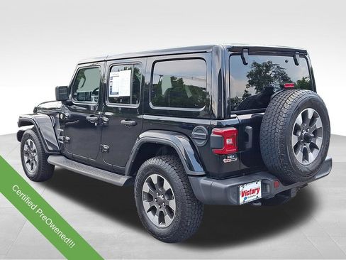 Used 2022 Jeep Wrangler Unlimited Sahara w/ Dual Top Group AWD/4WD image 4