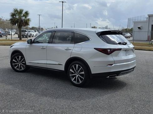 Used 2025 Acura MDX w/ Technology Package image 4