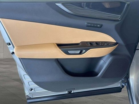 Certified 2025 Lexus NX 250 FWD w/ Cold Area Package image 8