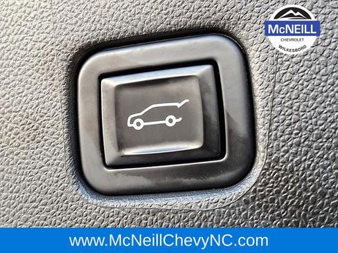 Used 2022 Chevrolet Blazer LT image 25