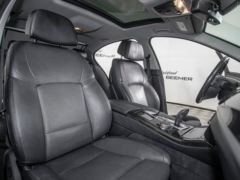 Used 2015 BMW 535i Sedan RWD image 16