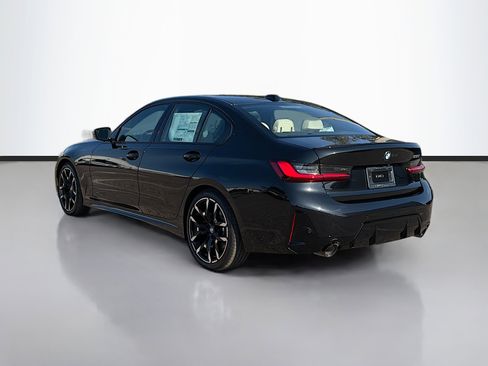 New 2026 BMW 330i Sedan w/ M Sport Package image 5