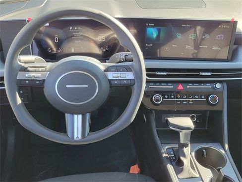 New 2026 Hyundai Sonata SE image 4