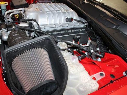 Used 2020 Dodge Challenger SRT Hellcat RWD image 36