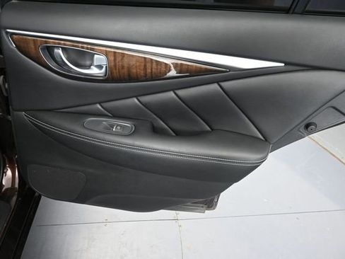 Used 2018 INFINITI Q50 Luxe AWD/4WD image 31