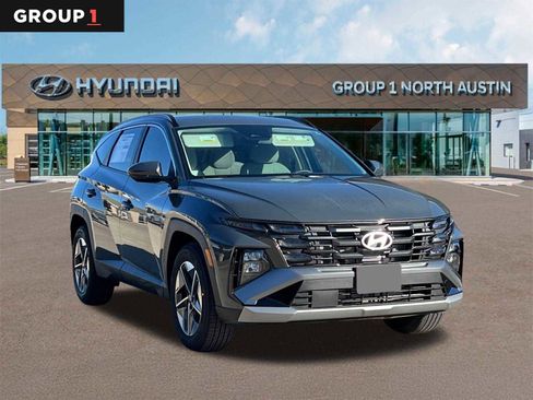 New 2025 Hyundai Tucson SEL image 1