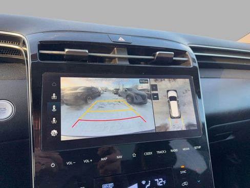 Used 2023 Hyundai Tucson Limited image 16