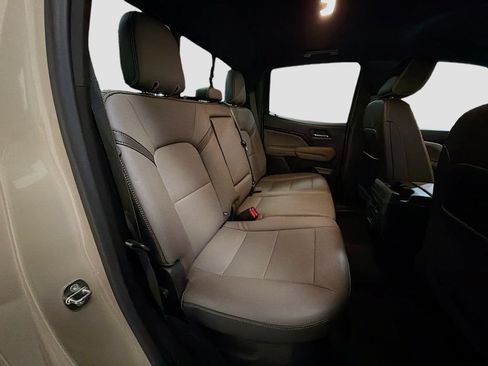 Used 2023 Chevrolet Colorado ZR2 w/ ZR2 Convenience Package III AWD/4WD image 43