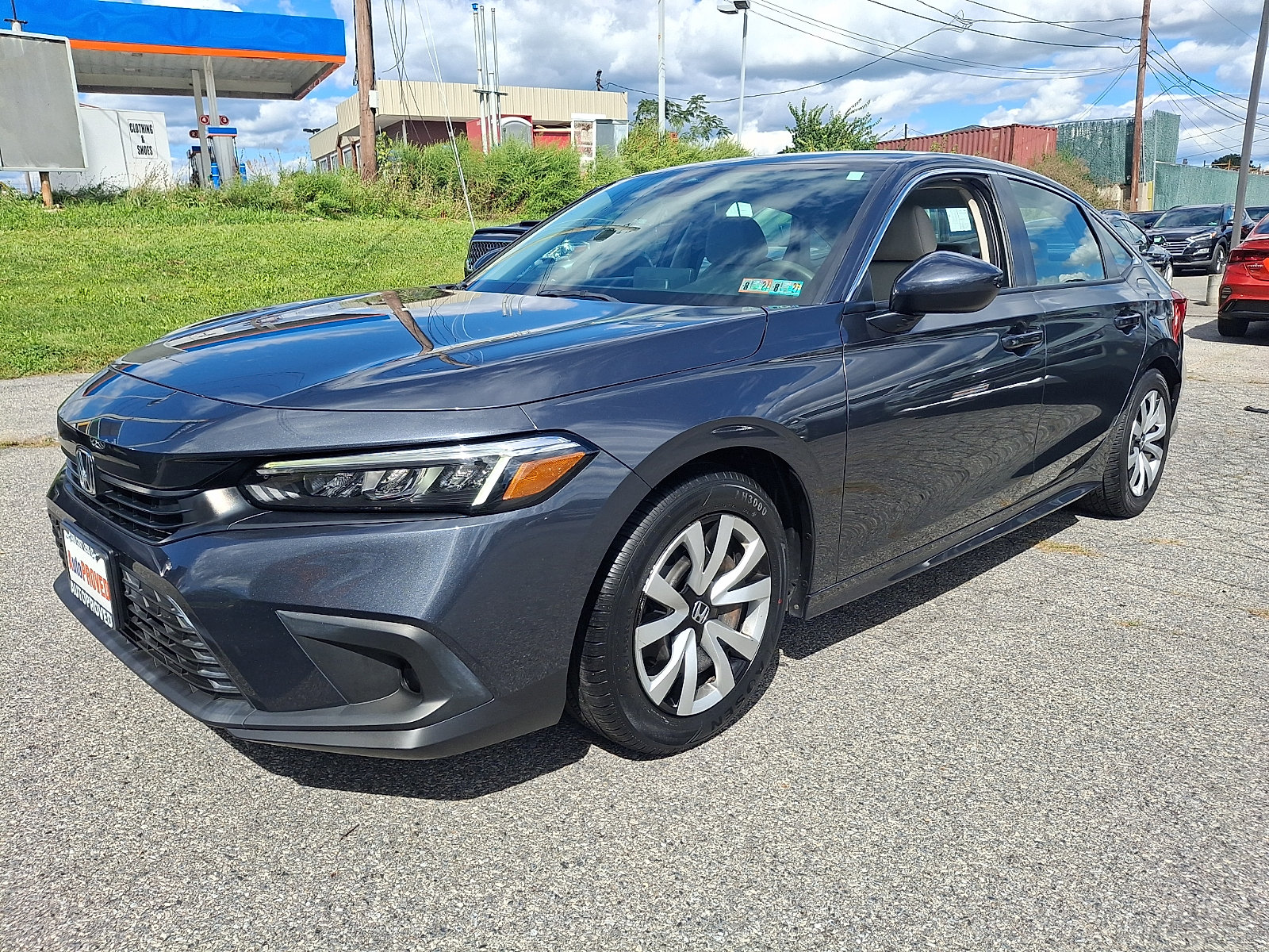 Used 2023 Honda Civic LX image 3