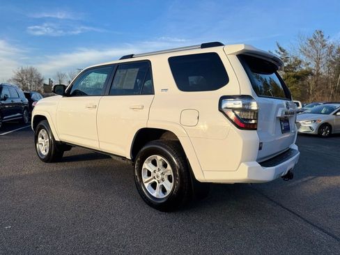 Used 2023 Toyota 4Runner SR5 Premium image 8